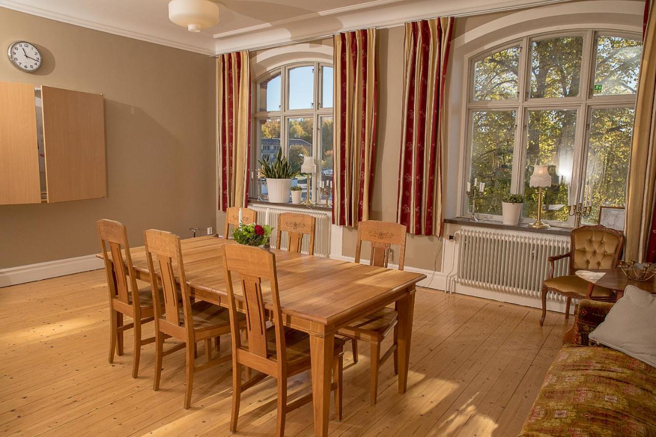 Hotell Station Skinnskatteberg Kültér fotó
